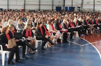 2º Encontro de Qualificação Docente da 16ª Coordenadoria Regional, realizado pela Universidade de Caxias do Sul, nos dias 19 e 20 de julho deste ano, no Campus Universitário da Região dos Vinhedos, com a participação de cerca de 1,8 mil professores da Educação Básica.
